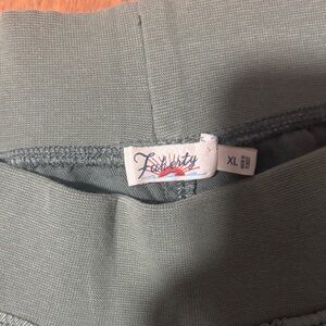 Faherty Sage Green XL Trousers